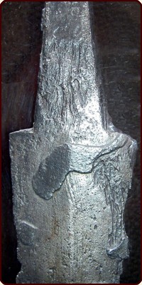 Keltisches Schwert mit gut erkennbarer Damaststruktur