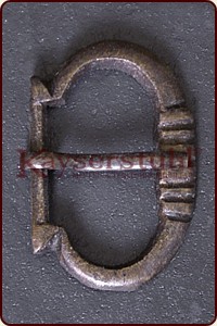 Mittelalterliche Messingschnalle Typ II