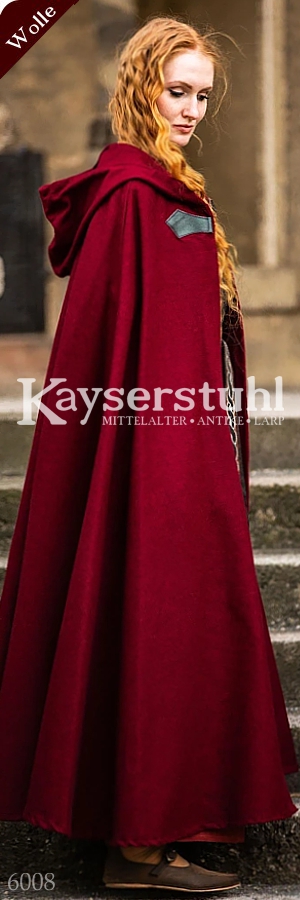 Einfacher Umhang KKS mit runder Kapuze mit Schliesse