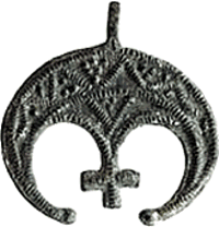 Lunula-Amulett "Kreuz" (Bronze o. versilbert)