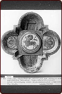 Mittelalterliches Medaillon "Outremer" (Silber) 