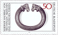 Deutsche Briefmarke mit Abbildung eines keltischen Fundes aus Trichtingen