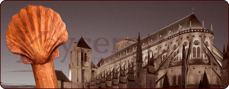 Pilgerstab mit Jakobsmuschel vor der Kathedrale von Burgos